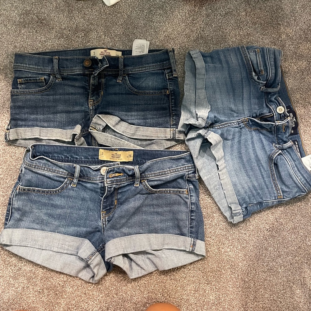 BUNDLE- 3 Hollister Shorts